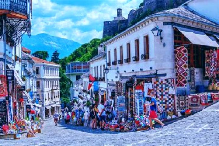 Piper, 30 — Escort in Cakran, Albania