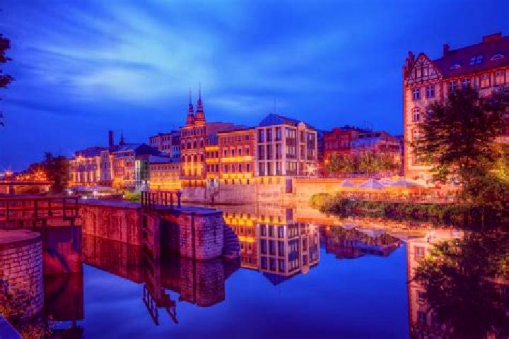 Piper, 30 — Escort in Opole, Poland