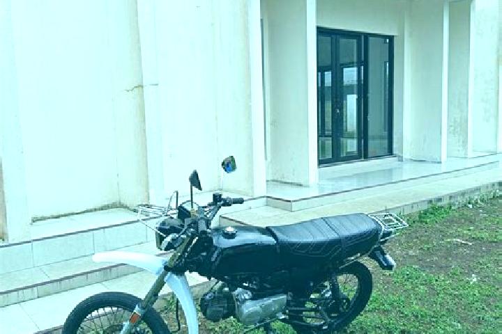 Piper, 30 — Escort in Sagalaherang, Indonesia