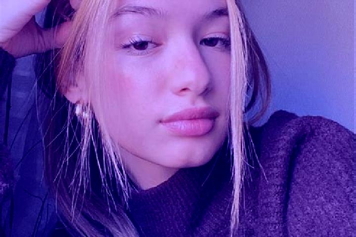 Piper, 31, a blonde brown-eyed caucasian companion based in Chaulnes. Offering Deep French Kissing, Couples, Domination, Dinner Date. Available for incall an...