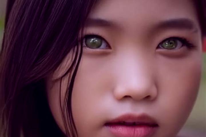 Piper, 31, a chestnut green-eyed asian companion based in Coggon. Offering OWO, CIM, BDSM. Available for incall and outcall, day and evening dates.