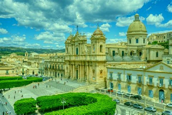 Piper, 31 — Escort in Noto, Italy