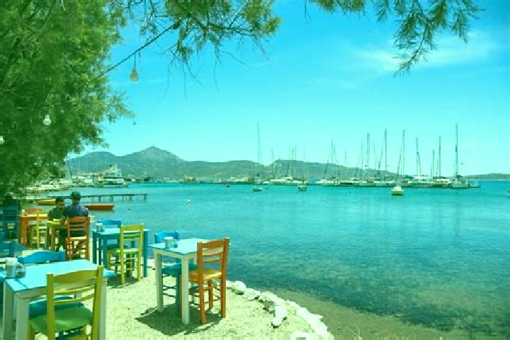 Piper, 32 — Escort in Adamas, Greece