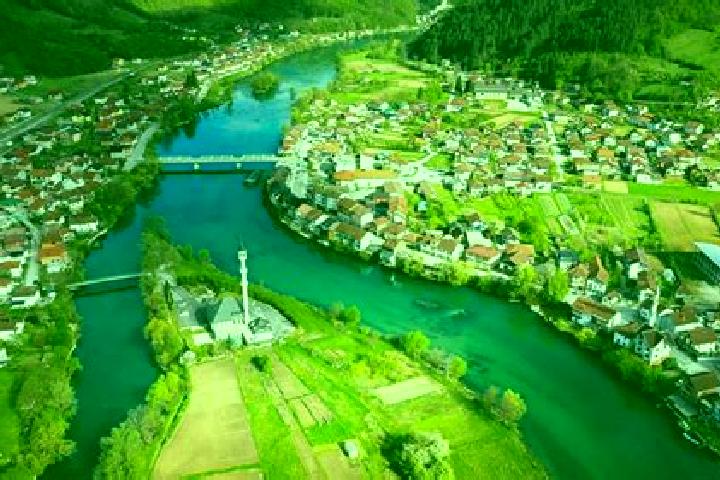 Piper, 32 — Escort in Celinac, Bosnia and Herzegovina