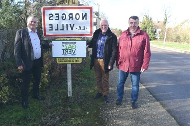 Piper, 32 — Escort in Norges-la-Ville, France