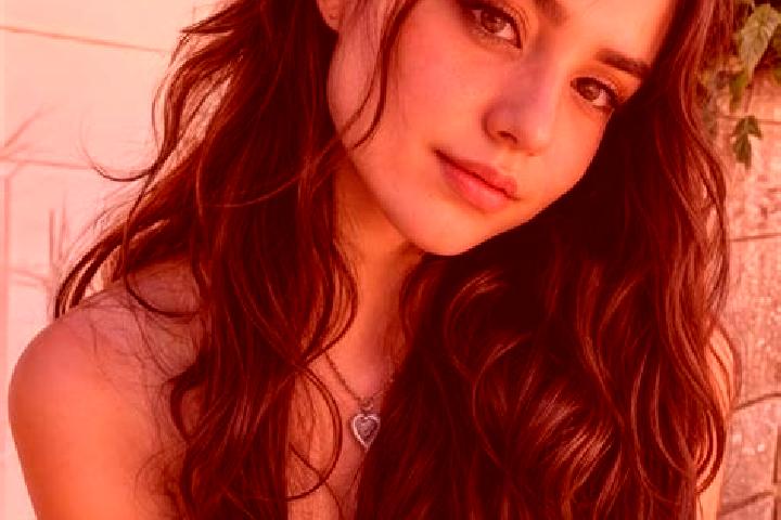 Piper, 33, a auburn amber-eyed middle eastern companion based in Rishpon. Offering A-Level, BDSM, Duos. Available for incall and outcall, overnight bookings ...