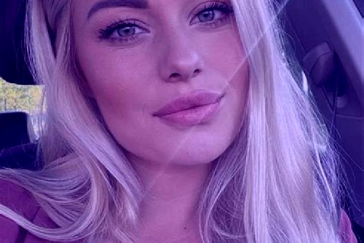 Piper, 33, a blonde hazel-eyed caribbean companion based in Paragominas. Offering Dinner Date, Domination, Erotic Massage. Available for incall and outcall, ...