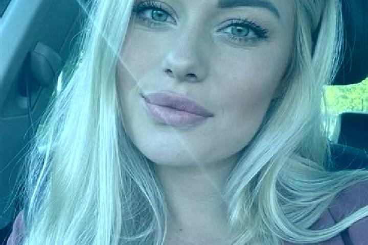 Piper, 33, a blonde hazel-eyed european companion based in Villevieux. Offering Girlfriend Experience, CIM, BDSM. Available for incall and outcall, day and e...