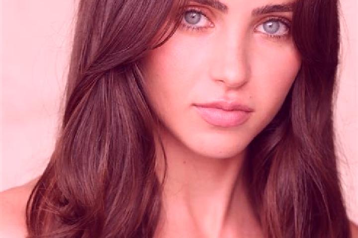 Piper, 33, a brunette amber-eyed slavic companion based in Kaunertal. Offering Dinner Date, Roleplay, Prostate Massage, Couples. Available for incall and out...