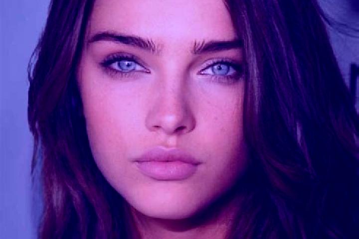 Piper, 33, a brunette grey-eyed slavic companion based in Fabianki. Offering Overnight, OWO, Tantra. Available for incall and outcall, day and evening dates.