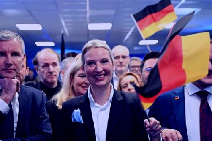 Piper, 33 — Escort in Kasel-Golzig, Germany