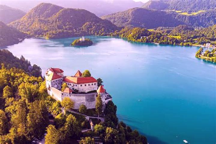 Piper, 33 — Escort in Leskovec, Slovenia