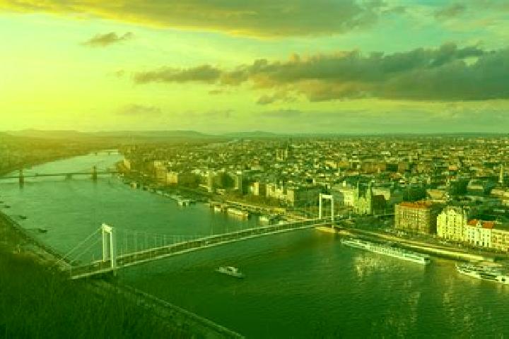 Piper, 33 — Escort in Pest, Hungary