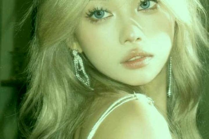 Piper, 34, a blonde blue-eyed asian companion based in El Sitio. Offering Tantra, Dinner Date, Party Girl. Available for incall and outcall, overnight bookin...