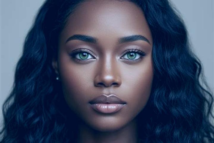 Piper, 34, a brunette green-eyed ebony companion based in Taihu. Offering GFE, Deep French Kissing, Duos. Available for incall and outcall, overnight booking...