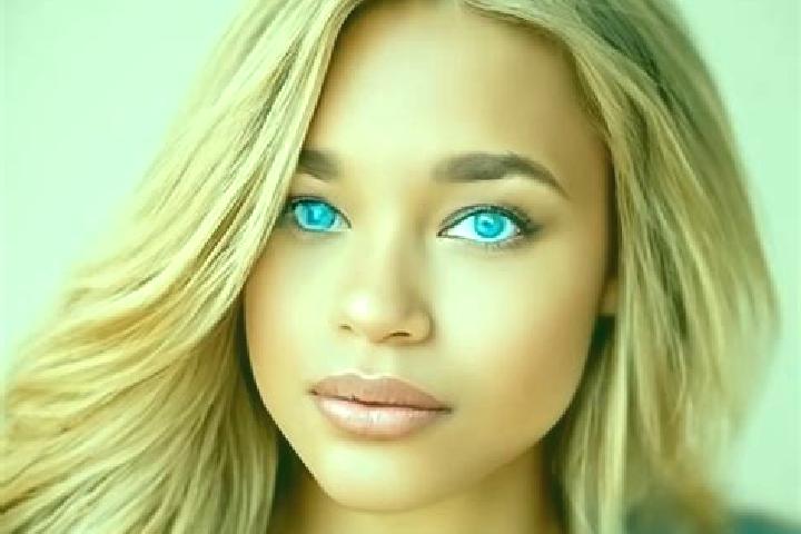 Piper, 34, a dark blonde blue-eyed latina companion based in Grignon. Offering Girlfriend Experience, GFE, Prostate Massage. Available for incall and outcall...