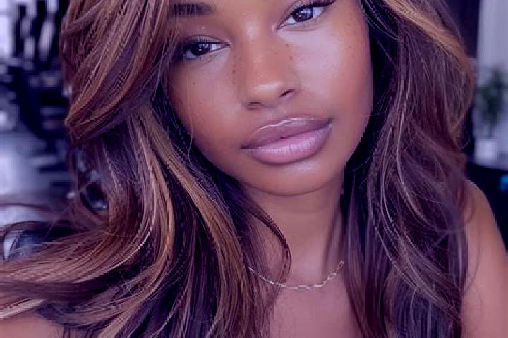 Piper, 34, a dark blonde brown-eyed mixed companion based in Lorejo. Offering Couples, A-Level. Available for incall and outcall, day and evening dates.