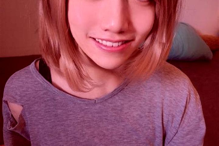 Piper, 34, a platinum blonde brown-eyed asian companion based in Fontet. Offering Travel Companion, A-Level, Dinner Date, Roleplay, Striptease. Available for...