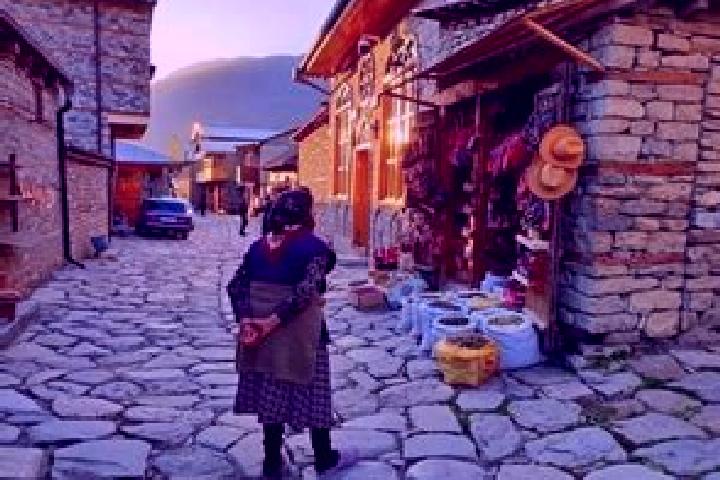 Piper, 34 — Escort in Lahij, Azerbaijan