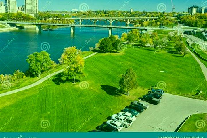 Piper, 34 — Escort in Nutana Park, Canada