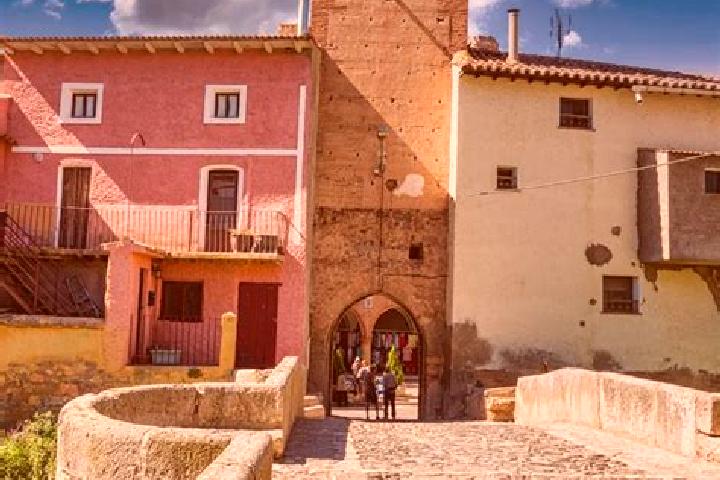 Piper, 34 — Escort in Torrijo de la Canada, Spain