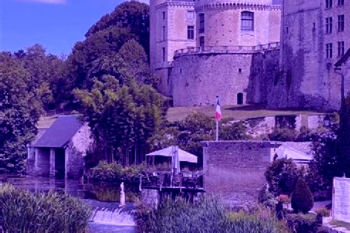 Piper, 34 — Escort in Verteuil-sur-Charente, France