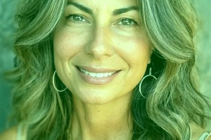 Piper, 35, a brunette grey-eyed middle eastern companion based in Muncurlu. Offering Girlfriend Experience, Tantra, 69, Travel Companion, Deep French Kissing...