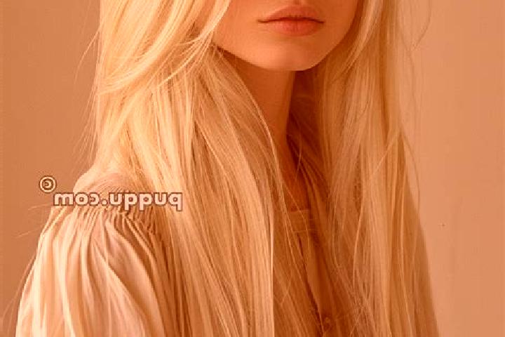 Piper, 35, a platinum blonde hazel-eyed asian companion based in Sam Sung. Offering A-Level, GFE, BDSM. Available for incall and outcall, day and evening dates.