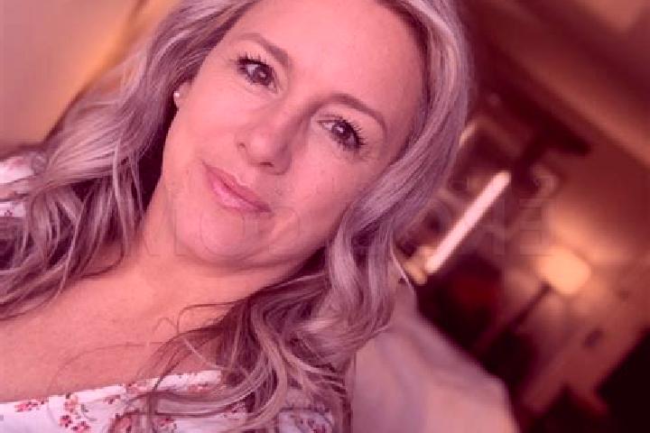 Piper, 36, a blonde grey-eyed mixed companion based in Tarczyn. Offering Travel Companion, Couples, Duos, GFE. Available for incall and outcall, overnight bo...