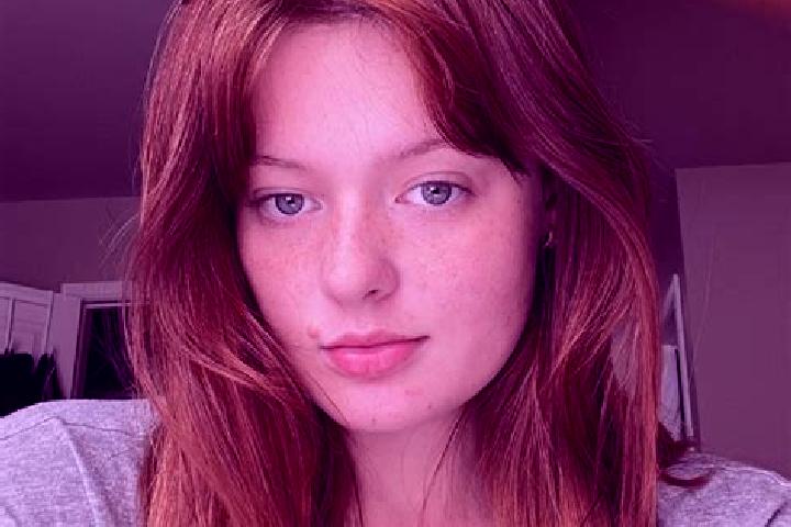 Piper, 36, a red amber-eyed slavic companion based in Goux-les-Usiers. Offering Massage, Striptease, OWO, Prostate Massage, Domination. Available for incall ...