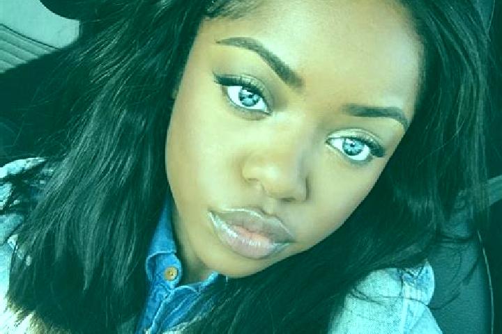 Piper, 36, a red blue-eyed ebony companion based in Lawang Kupang. Offering Dinner Date, Girlfriend Experience, Party Girl, Domination. Available for incall ...