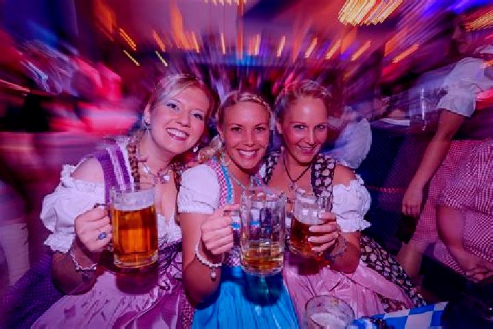 Piper, 36 — Escort in Spadenland, Germany