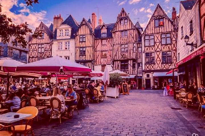 Piper, 36 — Escort in Tours, France