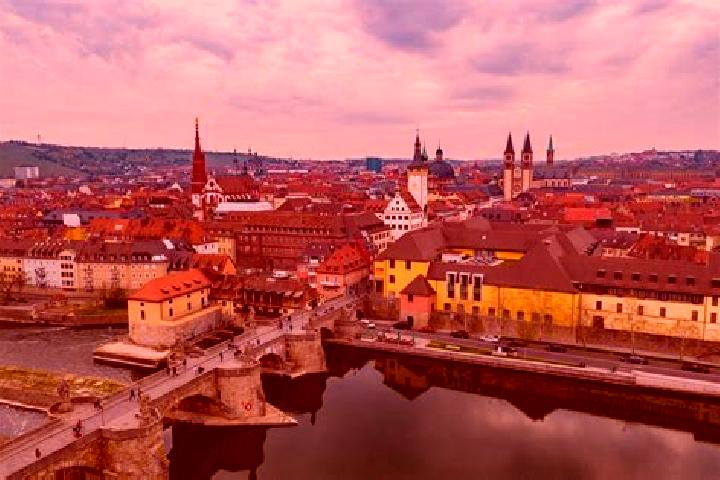 Piper, 36 — Escort in Wuerzburg, Germany