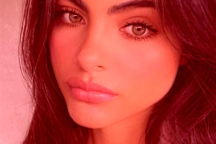 Piper, 37, a brunette dark-eyed indian companion based in Bangkal. Offering CIM, Girlfriend Experience. Available for incall and outcall, day and evening dates.