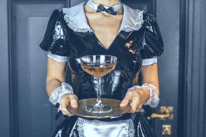 Piper, 37, a dark blonde dark-eyed caribbean companion based in Sepedale. Offering Dinner Date, Domination, A-Level, Travel Companion, BDSM. Available for in...