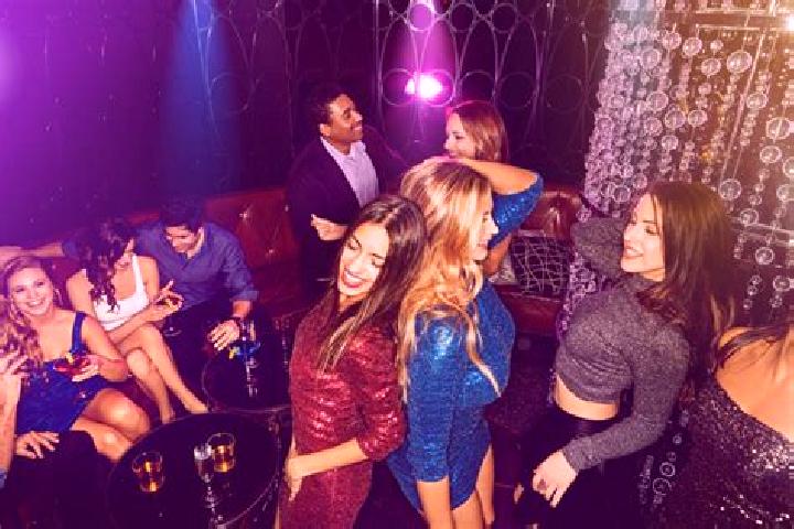 Piper, 37, a red grey-eyed ebony companion based in Cacalchen. Offering Striptease, Party Girl, Couples, A-Level. Available for incall and outcall, day and e...