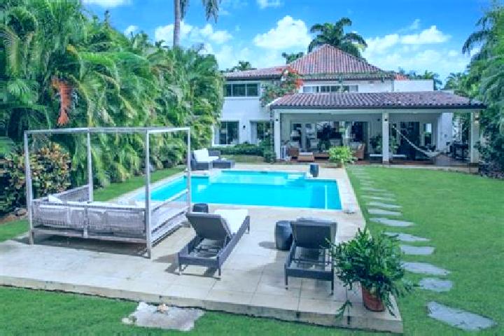 Piper, 37 — Escort in Casa de Campo, Spain