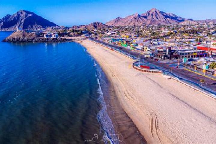 Piper, 37 — Escort in San Felipe Tenextepec, Mexico