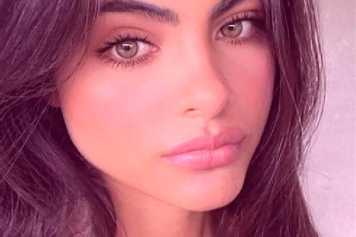 Piper, 38, a brunette dark-eyed indian companion based in Tairua. Offering Dinner Date, Striptease. Available for incall and outcall, overnight bookings avai...