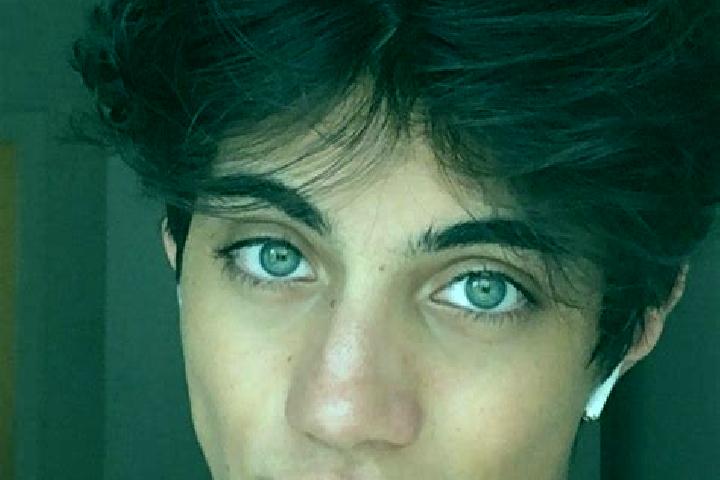 Piper, 38, a chestnut grey-eyed caucasian companion based in Luga. Offering CIM, Tantra, BDSM. Available for incall and outcall, overnight bookings available.
