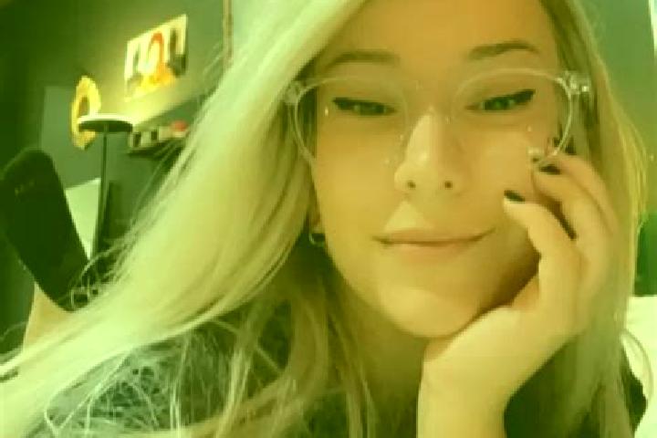 Piper, 38, a platinum blonde dark-eyed middle eastern companion based in San Secondo Parmense. Offering GFE, Striptease, Girlfriend Experience, Domination, P...