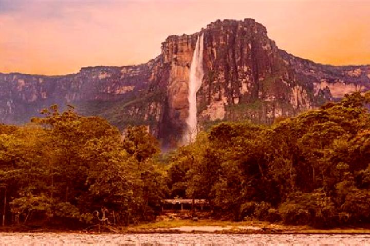 Piper, 38 — Escort in Sabana Grande, Venezuela