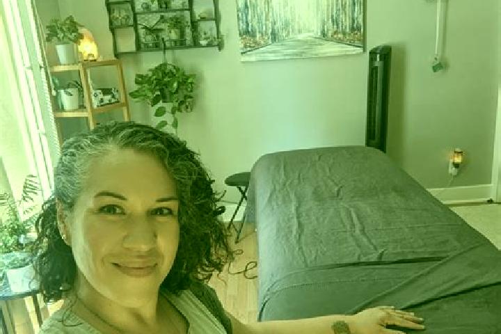 Piper, 39, a brunette dark-eyed ebony companion based in Castejon de las Armas. Offering Prostate Massage, Travel Companion, Domination. Available for incall...