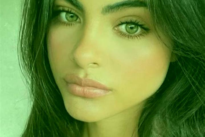 Piper, 39, a brunette green-eyed caribbean companion based in Chatelaillon-Plage. Offering Roleplay, OWO, Tantra, Domination. Available for incall and outcal...