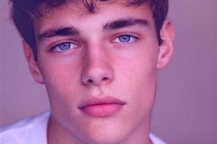 Piper, 39, a red brown-eyed caucasian companion based in Bengbre. Offering Duos, Roleplay, 69, CIM, Overnight. Available for incall and outcall, day and even...