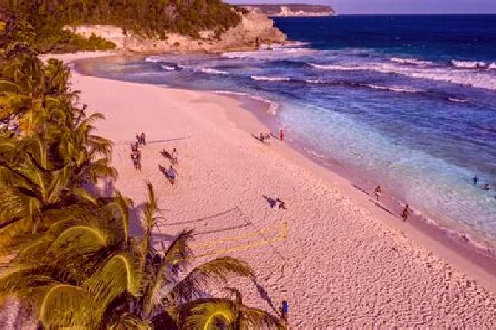 Piper, 39 — Escort in Petites Anses, Guadeloupe