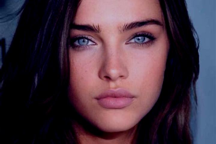 Quinn, 20, a brunette green-eyed mixed companion based in Nanteuil. Offering Striptease, Deep French Kissing, GFE. Available for incall and outcall, day and ...