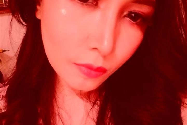 Quinn, 20 — Escort in Aglipay, Philippines
