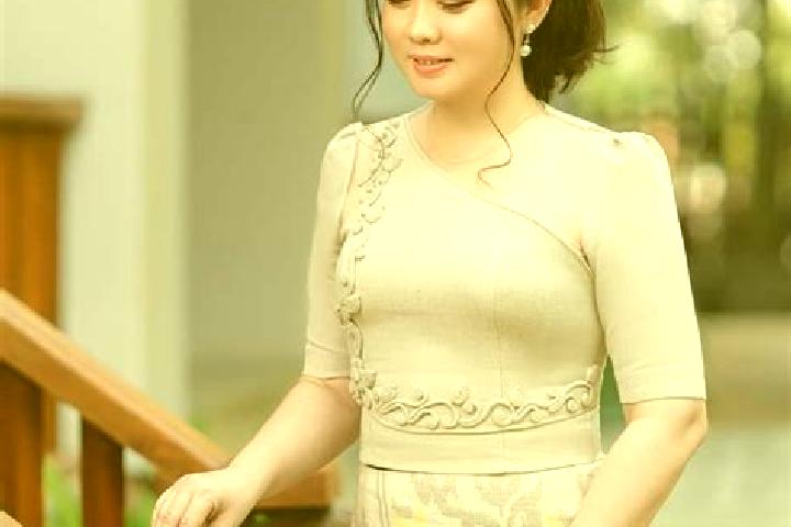 Quinn, 20 — Escort in Sar Bu Taung, Myanmar